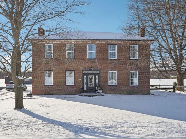 5887 US HWY 36 , Saint Paris, OH 43072