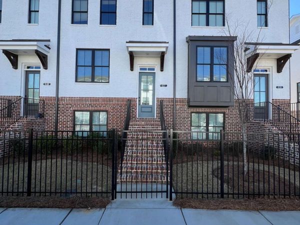 637 Millcroft Boulevard, Buford, GA 30518