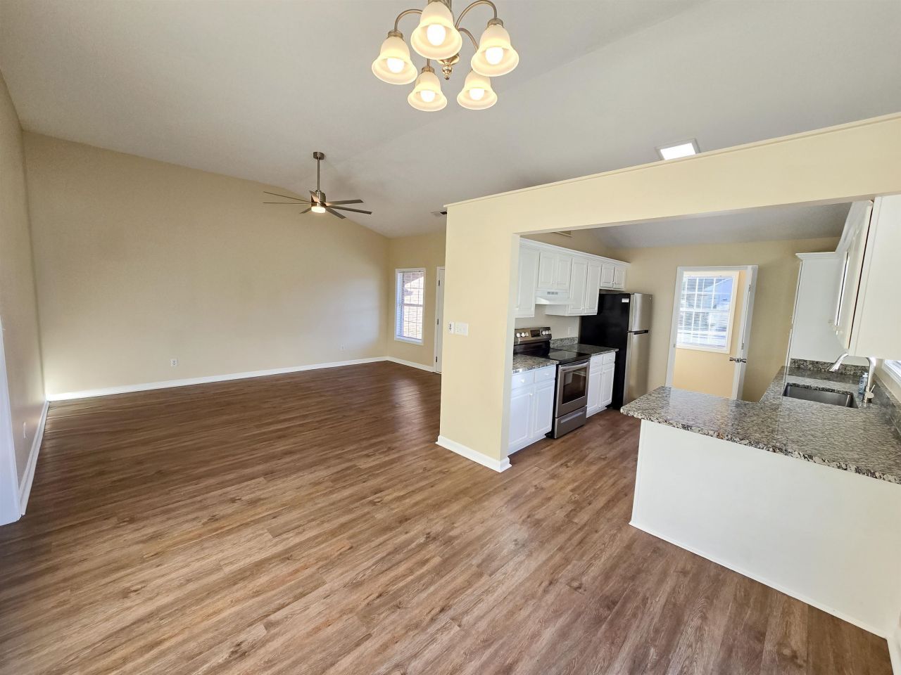 1798/1800 Barberry Dr. Photo 15