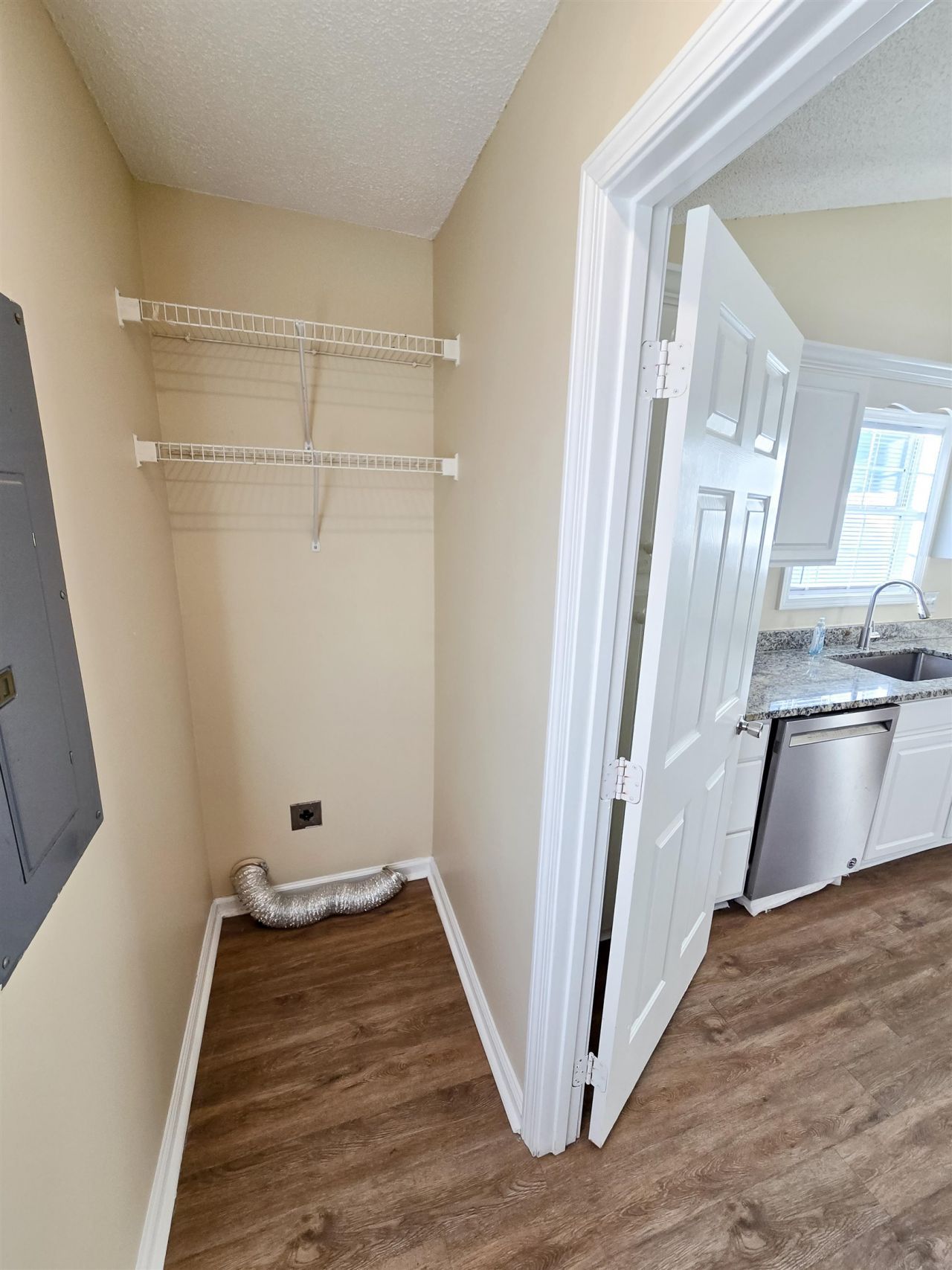 1798/1800 Barberry Dr. Photo 18