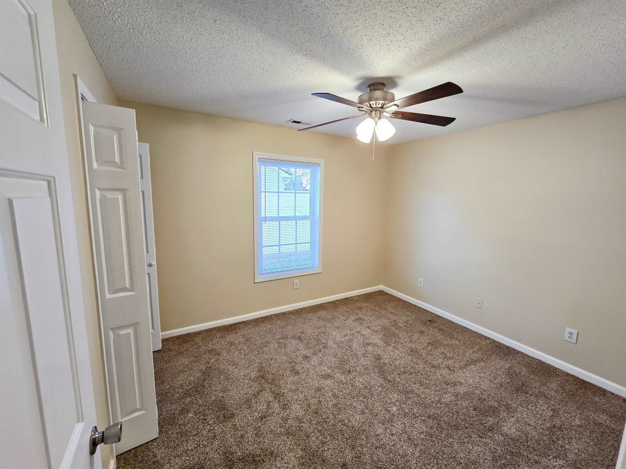 1798/1800 Barberry Dr. Photo 23