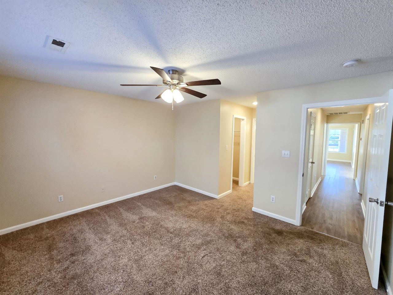 1798/1800 Barberry Dr. Photo 24