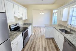 1798/1800 Barberry Dr. photo 4