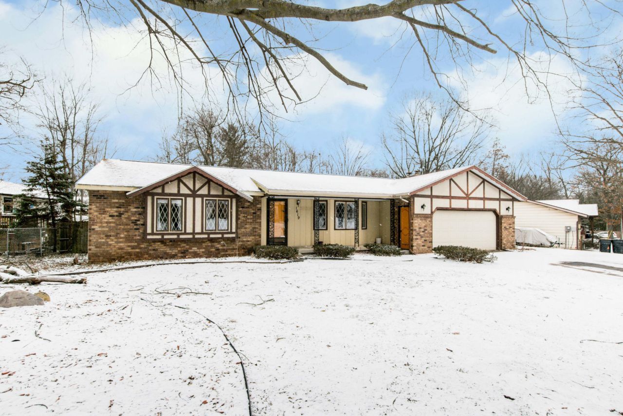 1619 Sentinal Street Sw, Wyoming, MI 49519 Main Photo