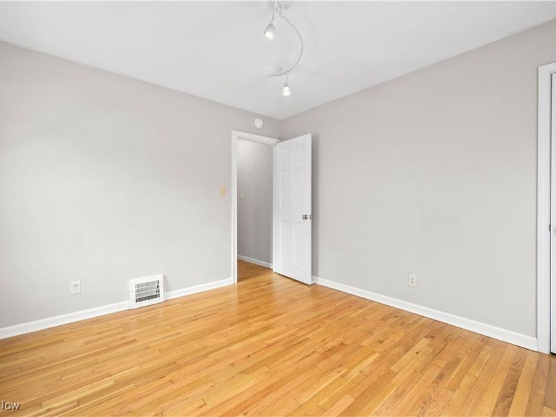 6954 Orchard Boulevard, Parma Heights, OH 44130 Photo 16