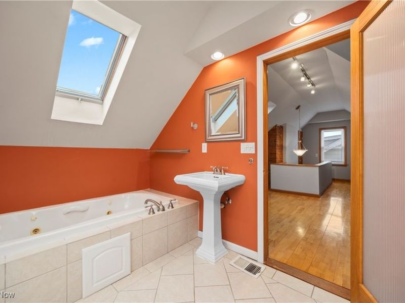 6954 Orchard Boulevard, Parma Heights, OH 44130 Photo 28