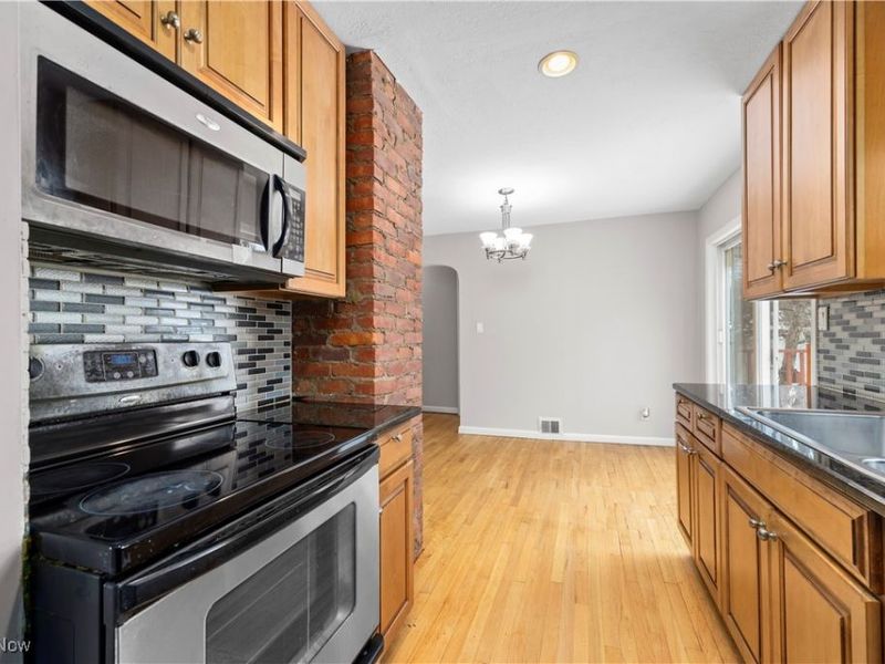 6954 Orchard Boulevard, Parma Heights, OH 44130 Photo 3