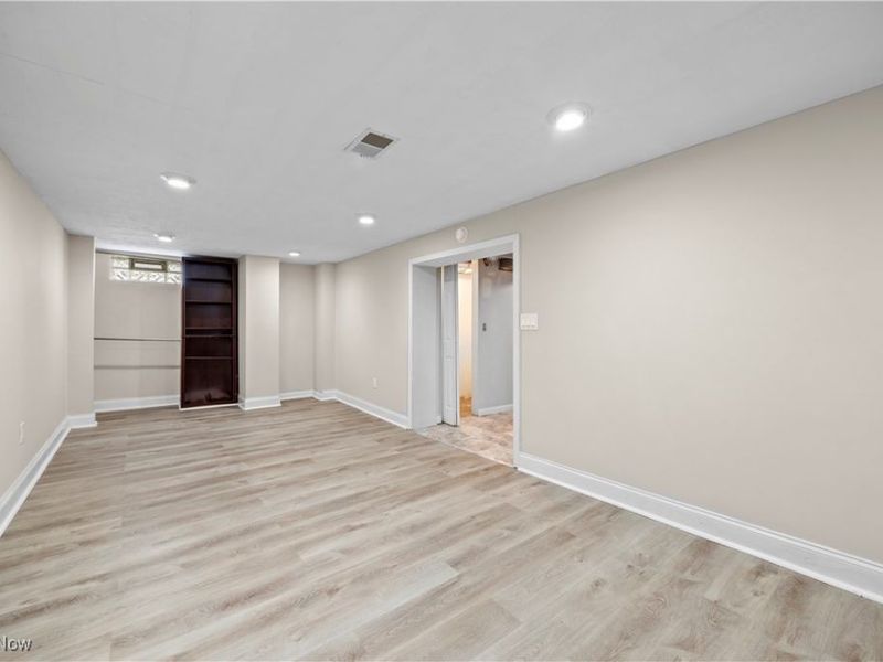 6954 Orchard Boulevard, Parma Heights, OH 44130 Photo 30