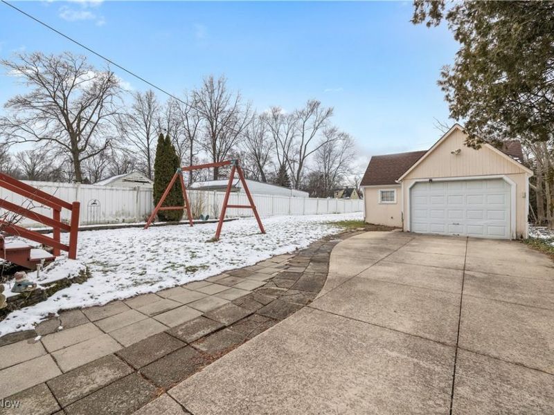 6954 Orchard Boulevard, Parma Heights, OH 44130 Photo 36