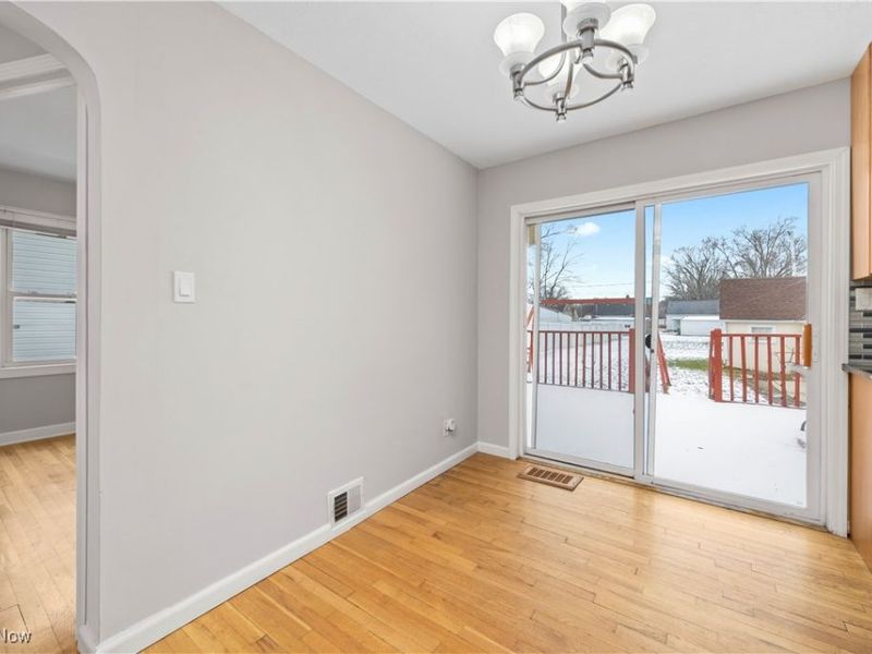 6954 Orchard Boulevard, Parma Heights, OH 44130 Photo 9