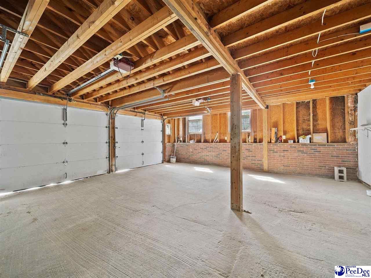 308 E Miller Photo 32