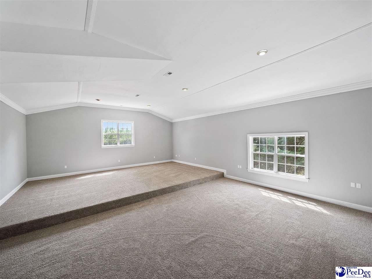 308 E Miller Photo 34