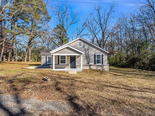 55 S Joliff Street, Eupora, MS 39744