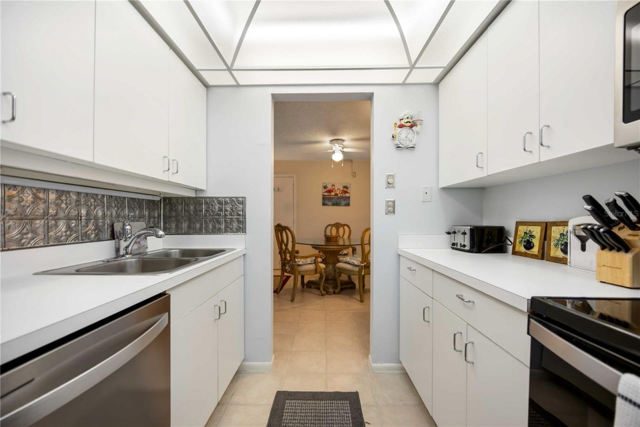 5631 Midnight Pass Road, Unit 1002, Sarasota, FL 34242 Photo