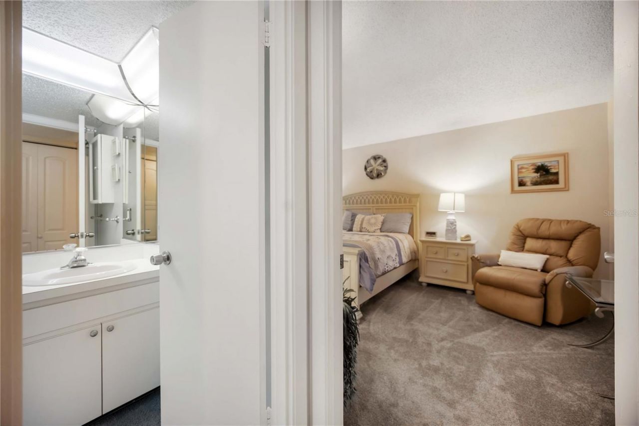 5631 Midnight Pass Road, Unit 1002, Sarasota, FL 34242 Photo