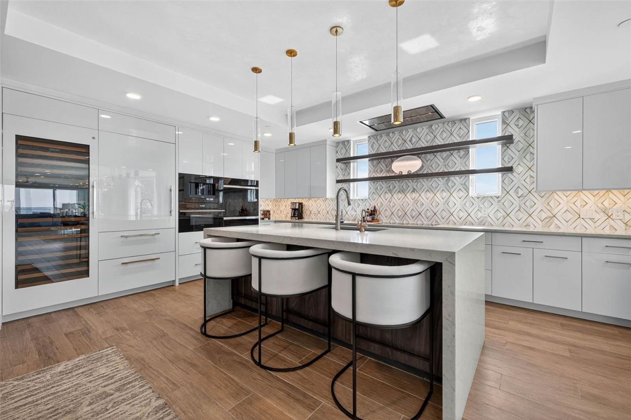 19816 Gulf Boulevard, Unit 501, Indian Shores, FL 33785 Photo