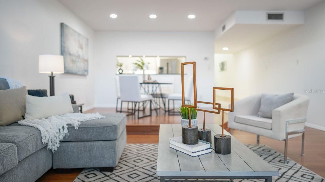 301 2nd Street N, Unit 14, Saint Petersburg, FL 33701 Photo