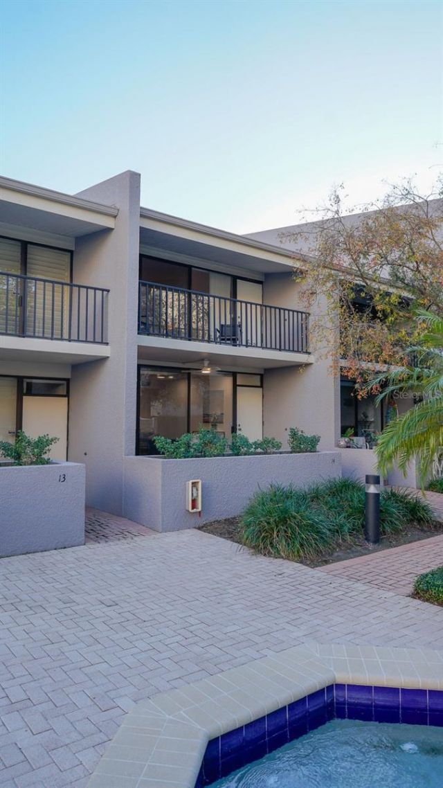 301 2nd Street N, Unit 14, Saint Petersburg, FL 33701 Photo