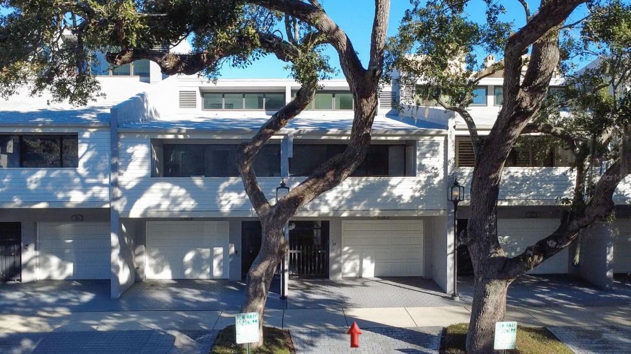 301 2nd Street N, Unit 14, Saint Petersburg, FL 33701 Photo