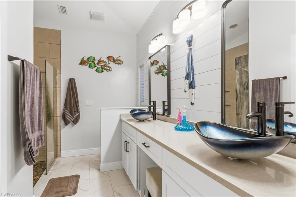 5711 Rose Garden Rd, Cape Coral, FL 33914 Photo