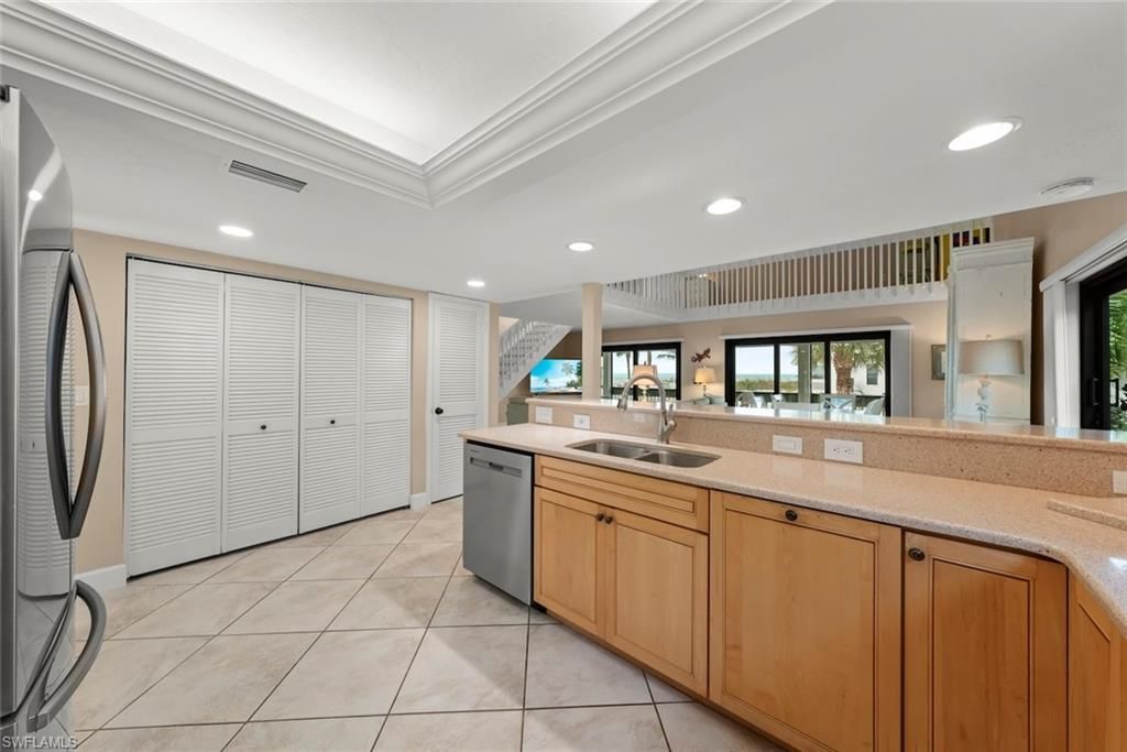 6 Beach Homes, Captiva, FL 33924 Photo