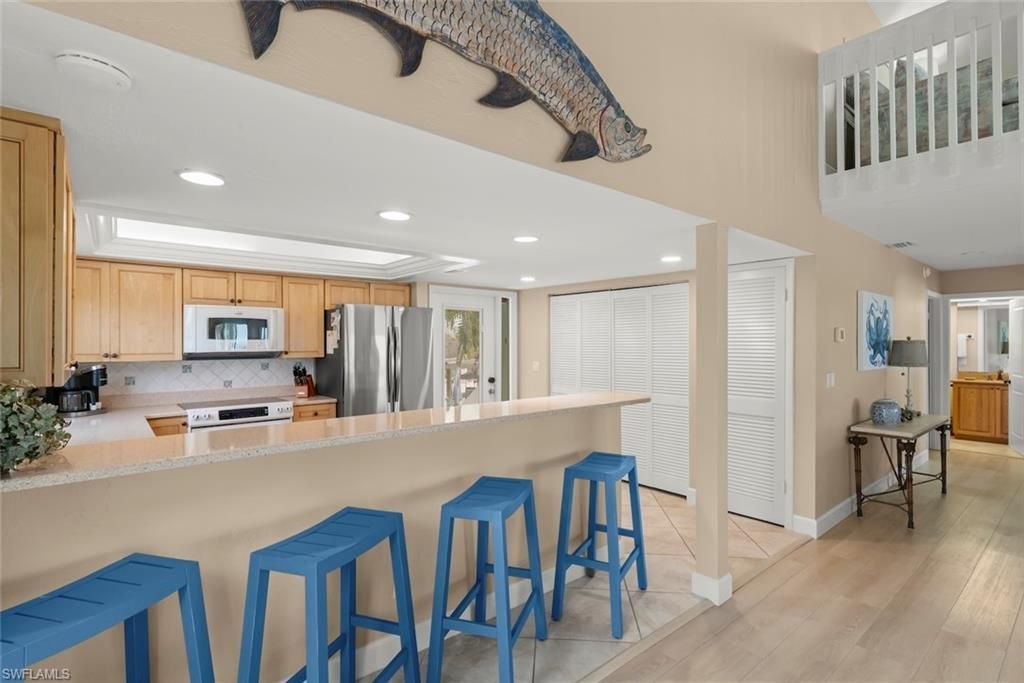 6 Beach Homes, Captiva, FL 33924 Photo