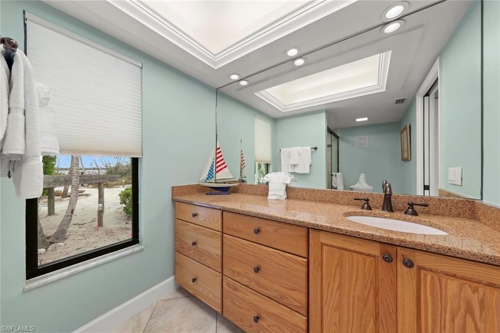 6 Beach Homes, Captiva, FL 33924 Photo