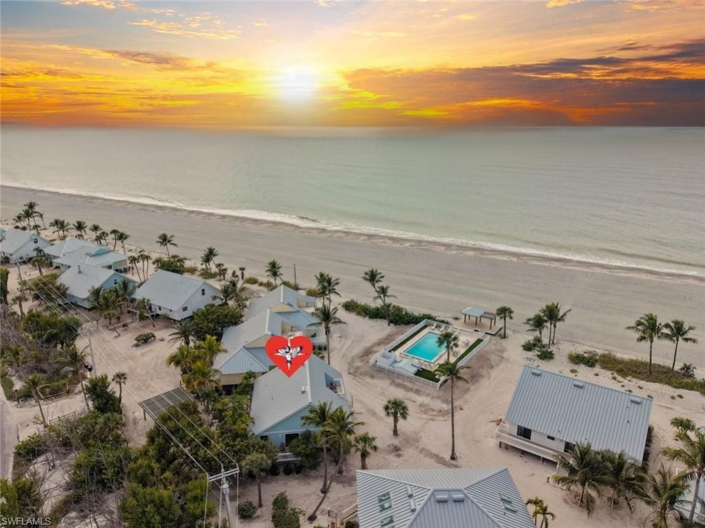 6 Beach Homes, Captiva, FL 33924 Photo