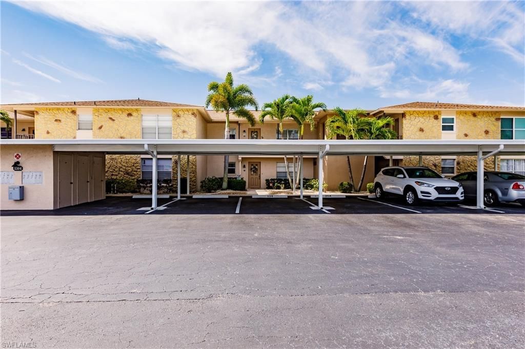 1304 Miramar St, Unit 204, Cape Coral, FL 33904 Photo
