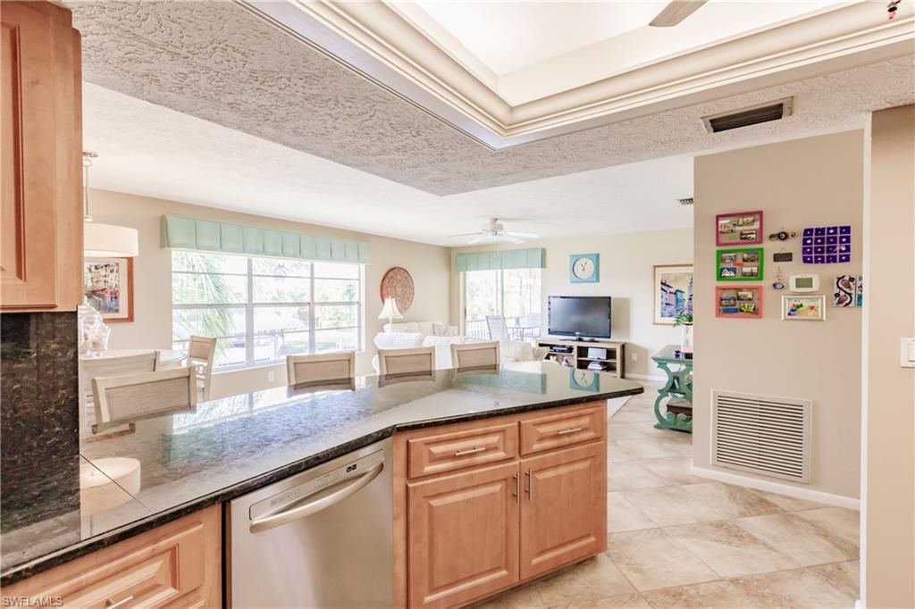 1304 Miramar St, Unit 204, Cape Coral, FL 33904 Photo