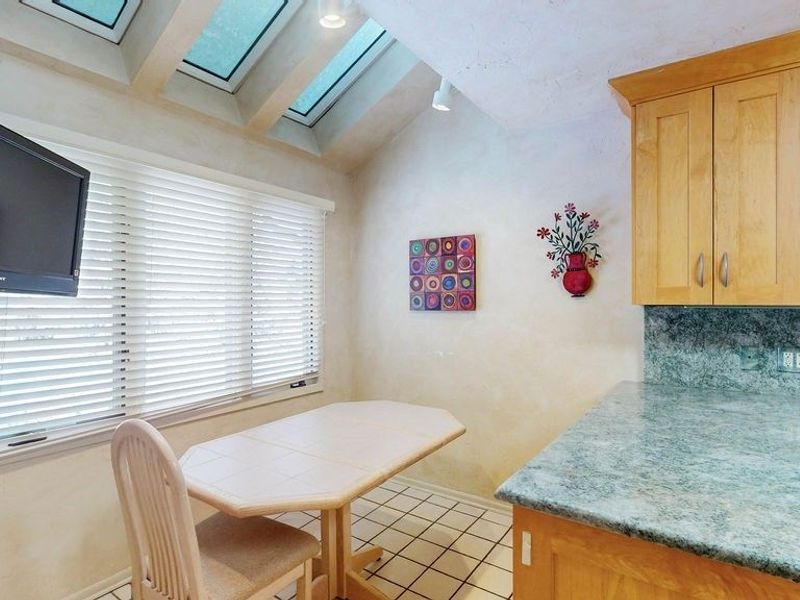 16 Deerfield Lane, Beachwood, OH 44122 Photo 18