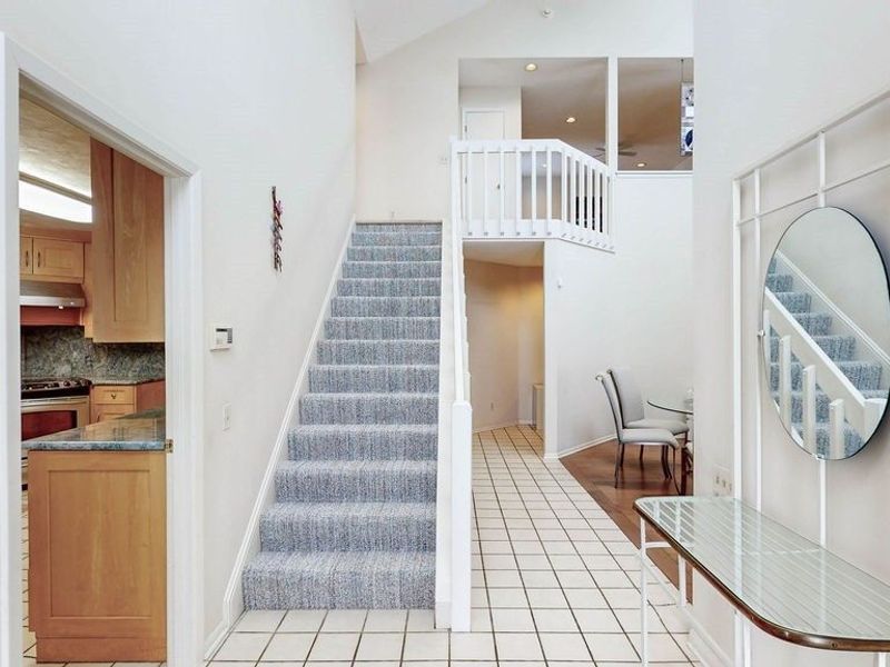 16 Deerfield Lane, Beachwood, OH 44122 Photo 3