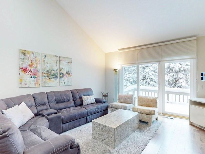 16 Deerfield Lane, Beachwood, OH 44122 Photo 4