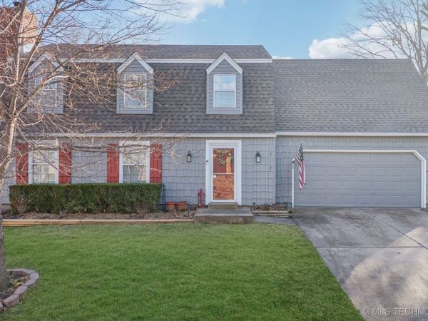 6212 E 77th Place, Tulsa, OK 74136