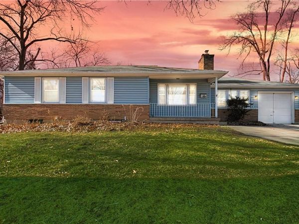 6120 Lamar Avenue, Mission, KS 66202