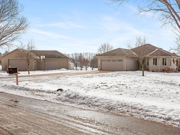 N10733 Timber Wolf LANE, Trempealeau, WI 54661