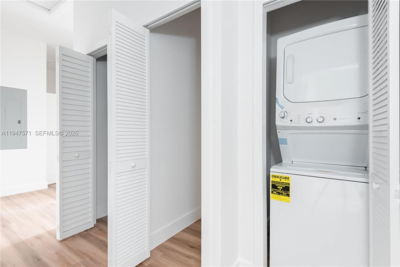 4517 NW 3rd Street, Miami, FL 33126 Photo