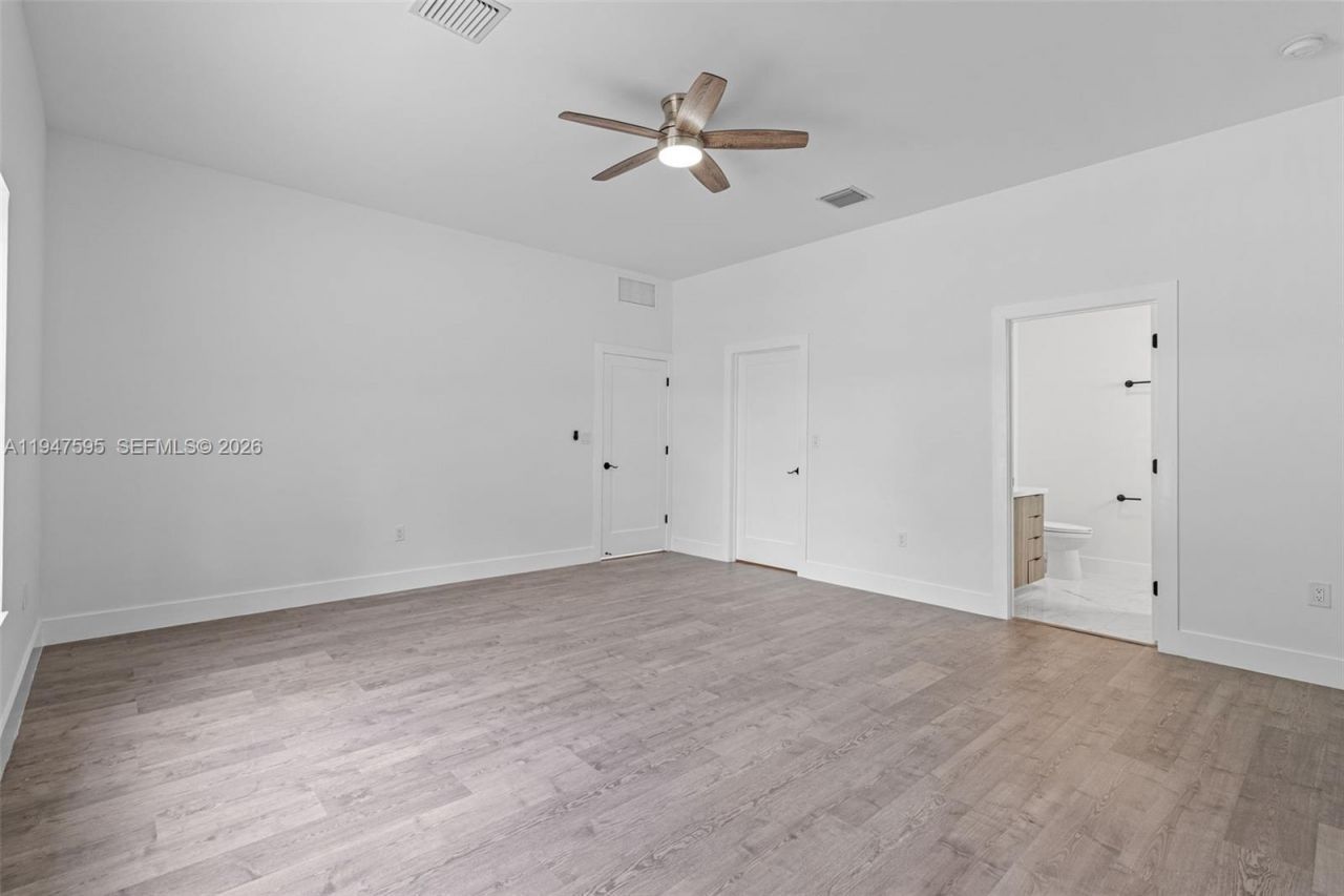 2861 NW 8th Ct, Fort Lauderdale, FL 33311 Photo