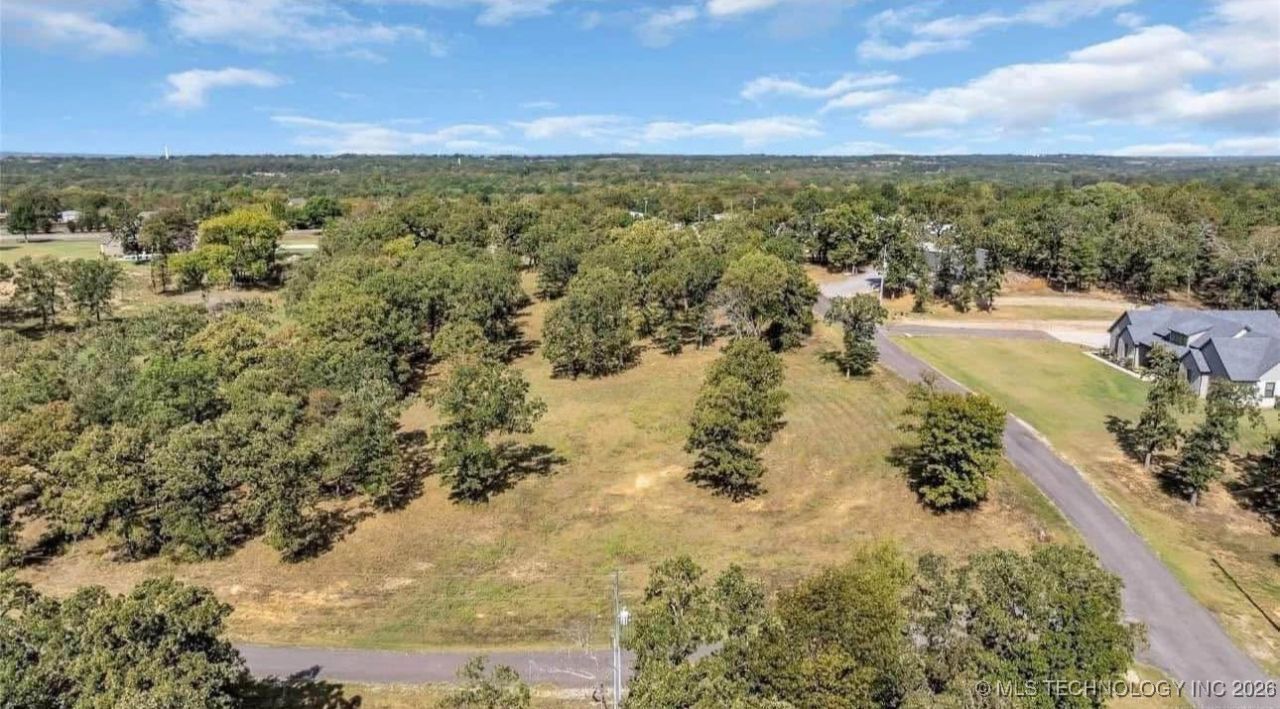 5 E Scissor Tail, Sulphur, OK 73086 Main Photo