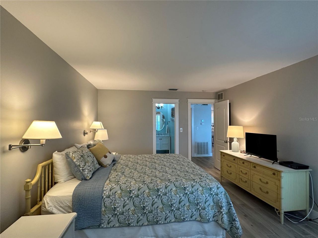 6500 Flotilla Drive, Unit 126, Holmes Beach, FL 34217 Photo