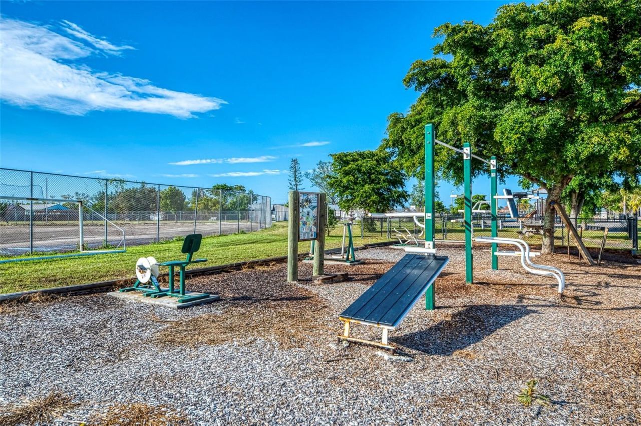 6500 Flotilla Drive, Unit 126, Holmes Beach, FL 34217 Photo