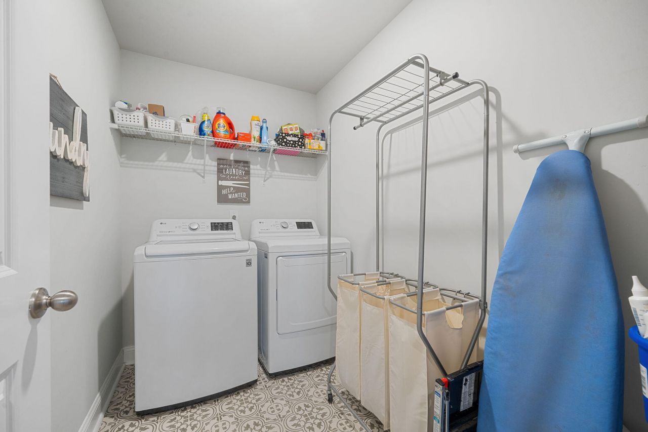 101 Box Girder Road Photo 31