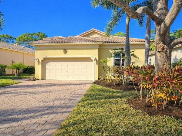 6020 Spring Lake Terrace, Fort Pierce, FL 34951