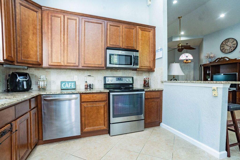 6020 Spring Lake Terrace, Fort Pierce, FL 34951 Photo