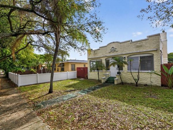 1934 Washington Street, Hollywood, FL 33020