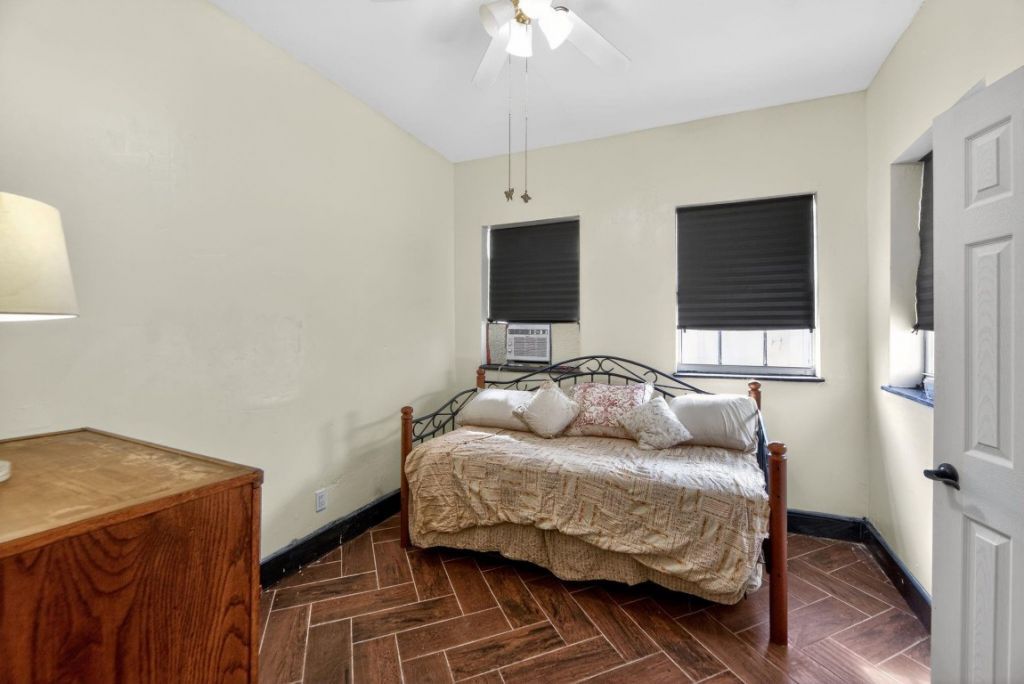 1934 Washington Street, Hollywood, FL 33020 Photo