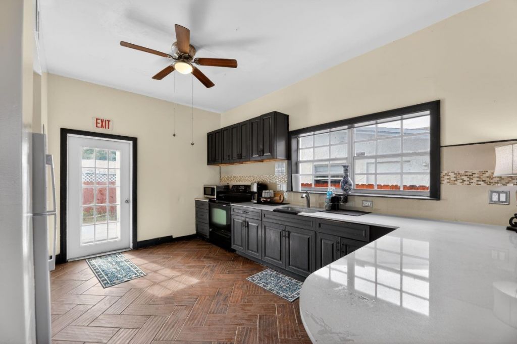 1934 Washington Street, Hollywood, FL 33020 Photo