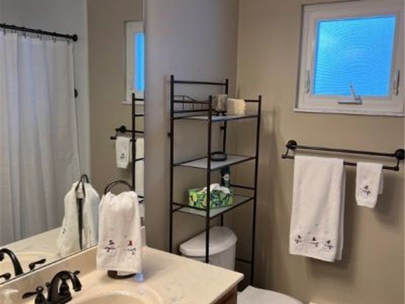 418 Carol Lane, Elyria, OH 44035 Photo 10