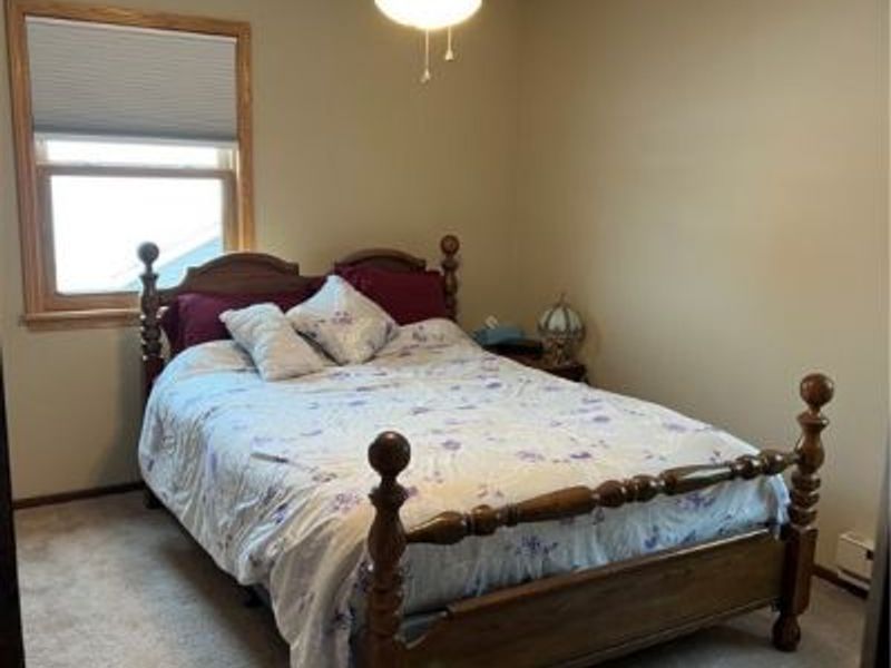 418 Carol Lane, Elyria, OH 44035 Photo 11