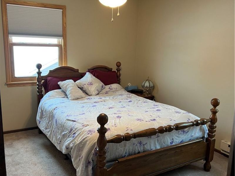 418 Carol Lane, Elyria, OH 44035 Photo 12